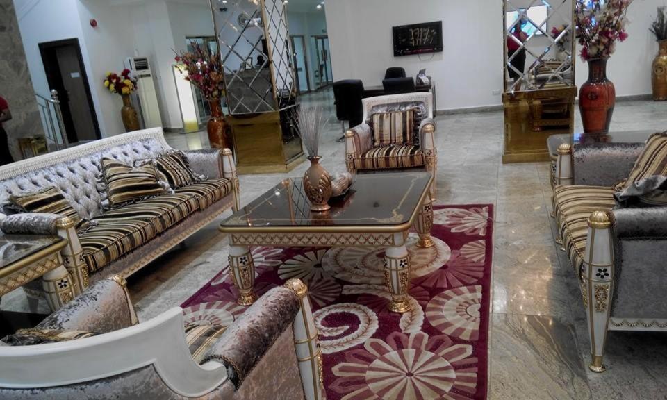 Immaculate Royal Int'L Hotel Owerri Exteriér fotografie